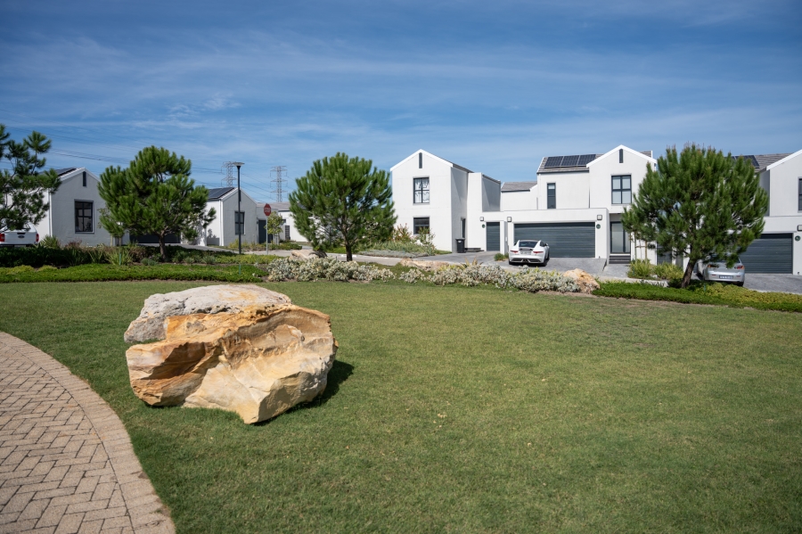 3 Bedroom Property for Sale in Haasendal Western Cape